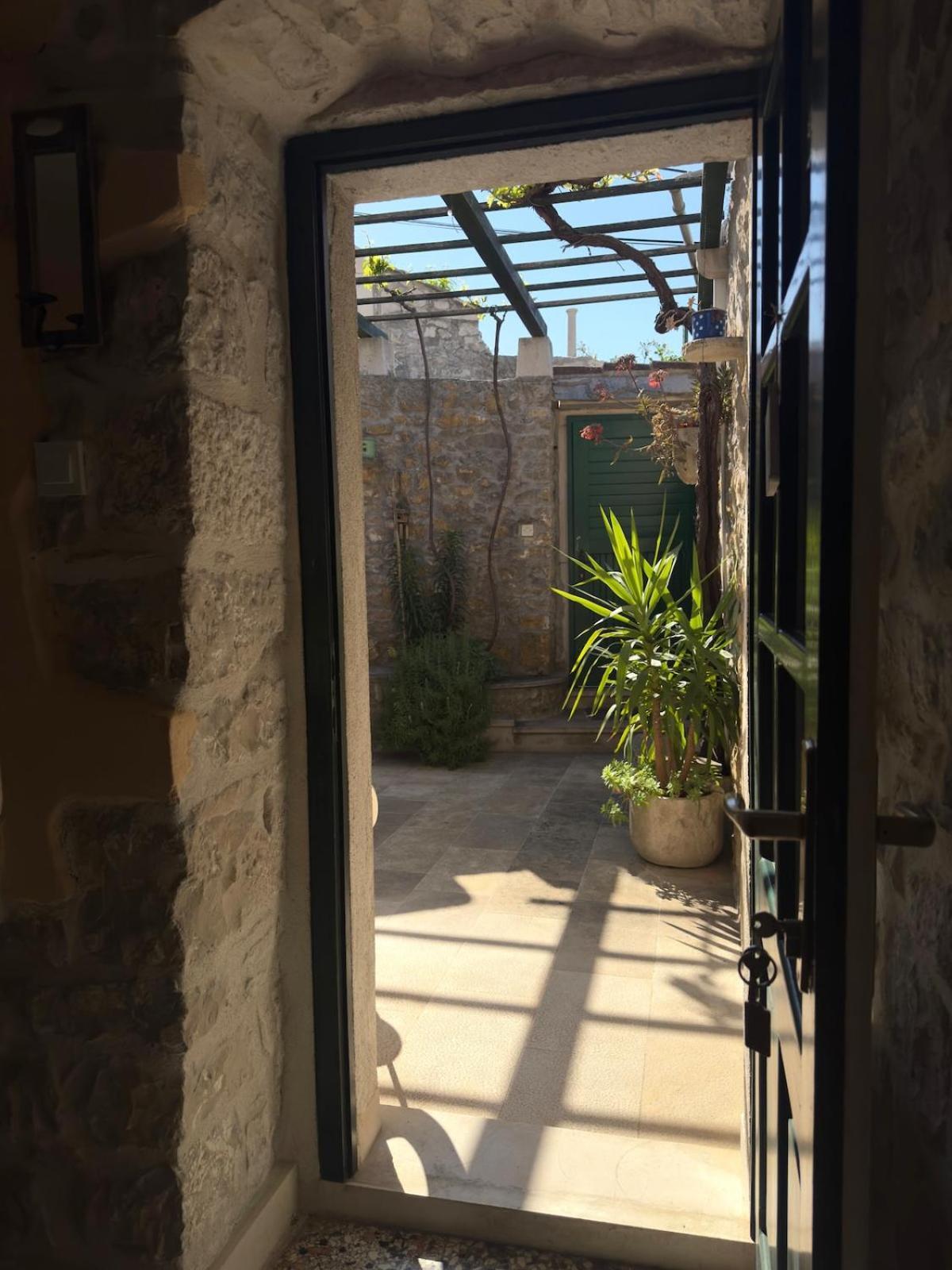 普契什查Visilo Stone House别墅 外观 照片